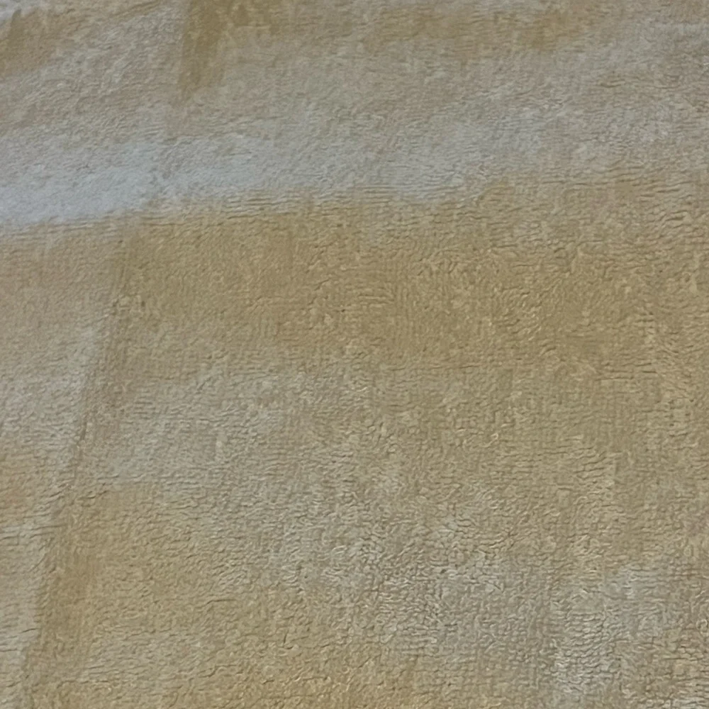 Croscill Cream Cotton hand  Towel/ Firm Price